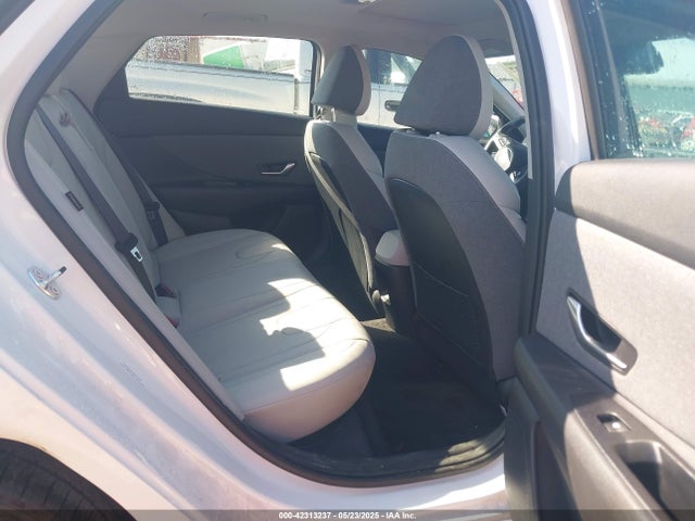 KMHLP4DGXSU959372 Hyundai Elantra Limited