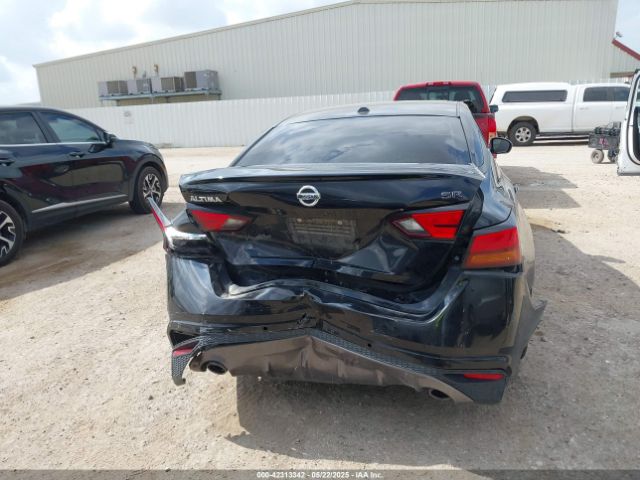 1N4BL4CV2LC160954 Nissan 2020