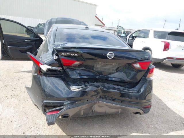 1N4BL4CV2LC160954 Nissan 2020