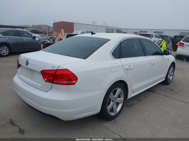 1VWAT7A33FC093663 Volkswagen Passat 1.8t Limited Edition