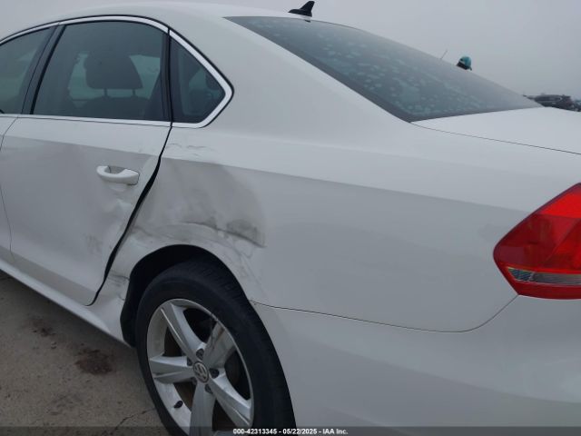 1VWAT7A33FC093663 Volkswagen Passat 1.8t Limited Edition