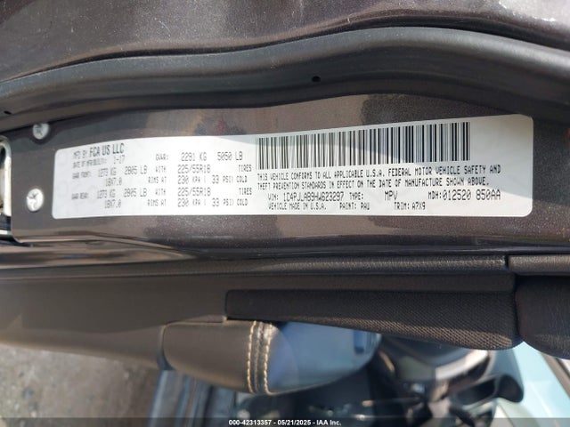 1C4PJLAB9HW623297 Jeep 2017
