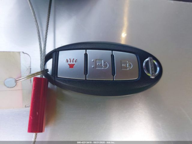 KNMAT2MT2FP584851 Nissan 2015