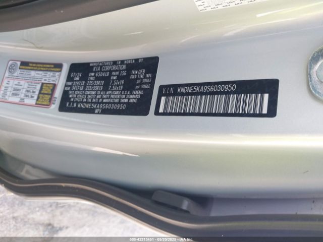 KNDNE5KA9S6030950 KIA Carnival Mpv Hybrid Sx