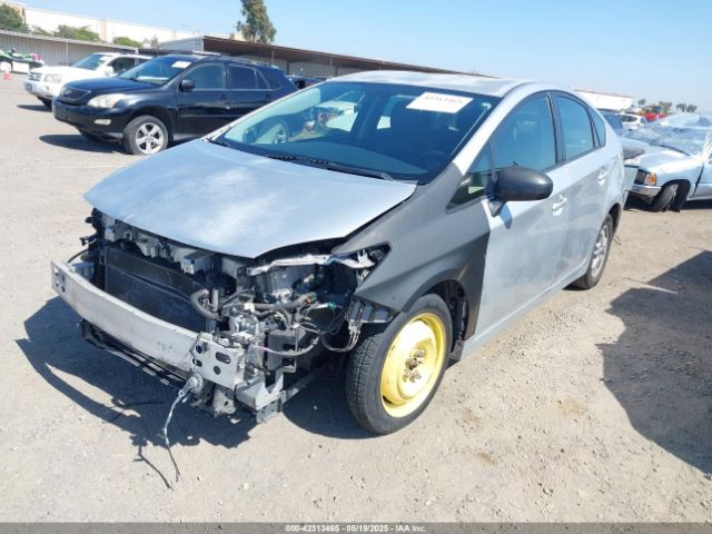 JTDKN3DU5E1759012 Toyota Prius Two