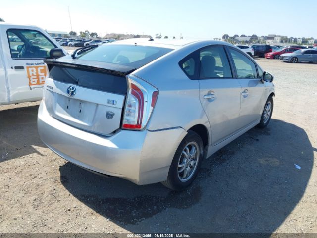 JTDKN3DU5E1759012 Toyota Prius Two