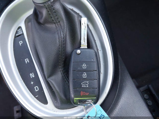 KNDJN2A25H7482484 KIA Soul