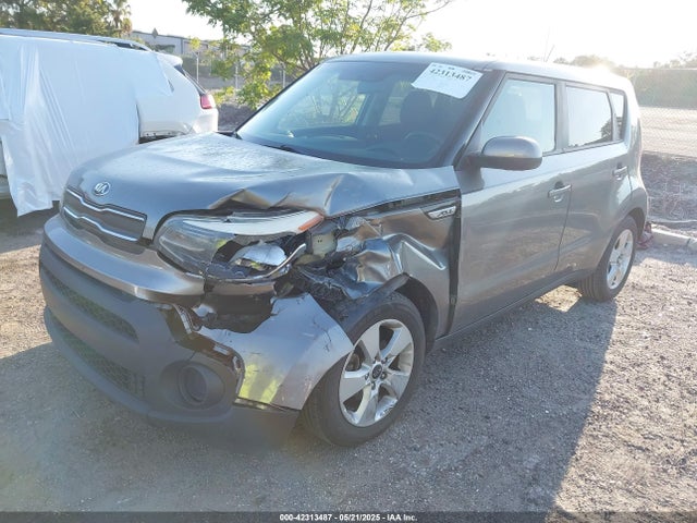 KNDJN2A25H7482484 KIA Soul
