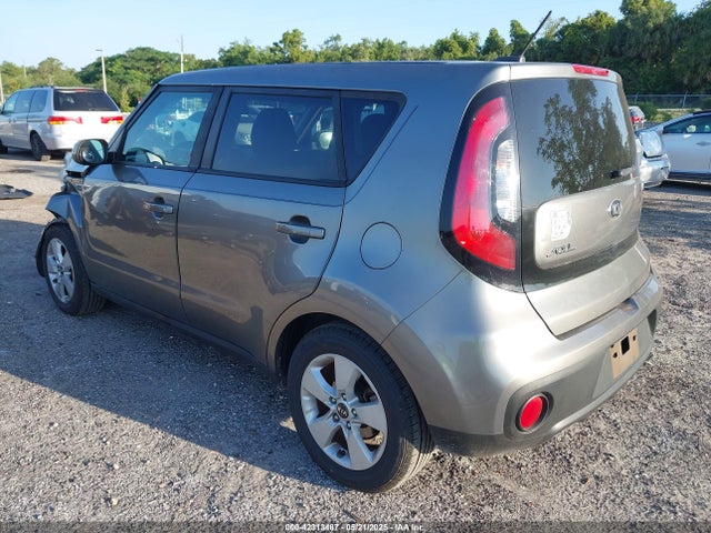 KNDJN2A25H7482484 KIA Soul