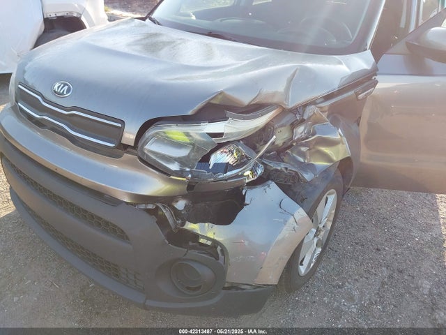 KNDJN2A25H7482484 KIA Soul