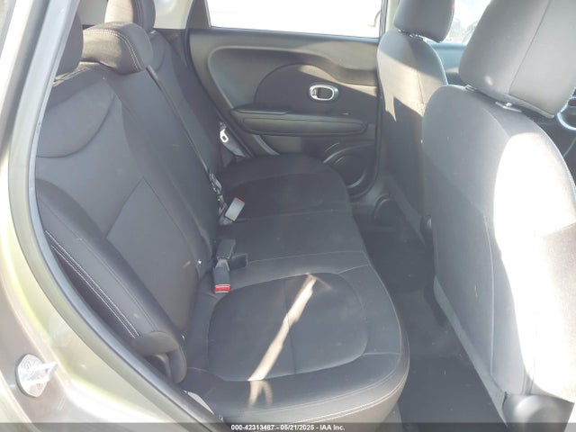 KNDJN2A25H7482484 KIA Soul