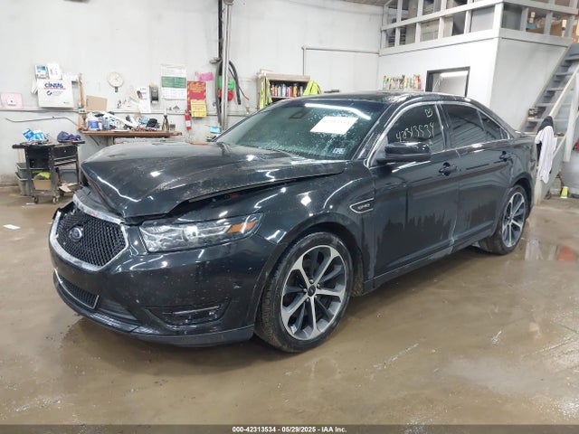 Ford TAURUS SHO 2015 1FAHP2KT7FG188362 Image 2