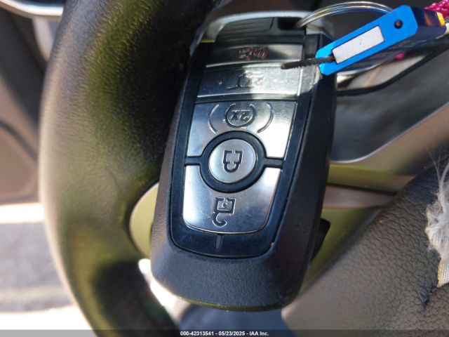 2021 FORD EXPLORER 1FMSK7FHXMGB03671 Photo 10