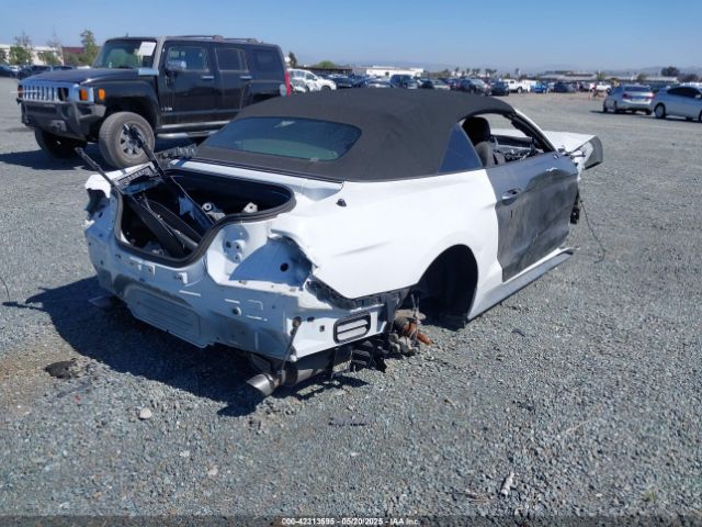 2019 FORD MUSTANG 1FATP8UH4K5109225 Photo 3