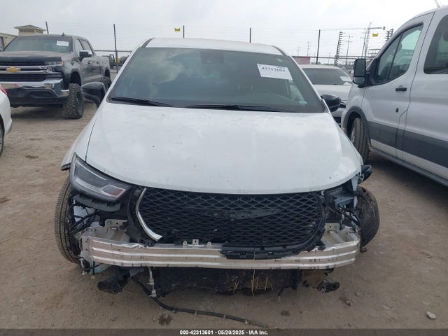 Chrysler Pacifica Select 2025 2C4RC1BG7SR555258 Image 12