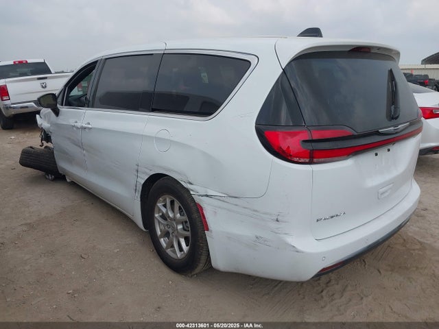 Chrysler Pacifica Select 2025 2C4RC1BG7SR555258 Image 3