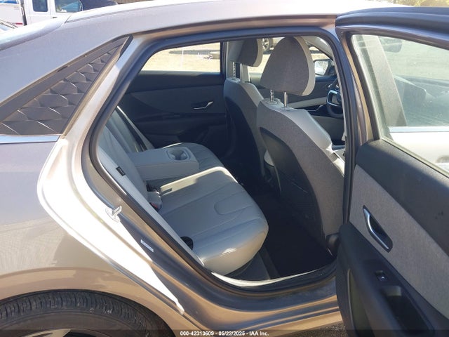 KMHLP4DG0RU837369 Hyundai Elantra Limited