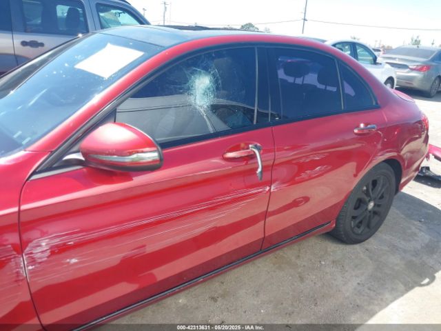 55SWF4JB6GU158367 Mercedes-Benz C 300 Luxury/sport