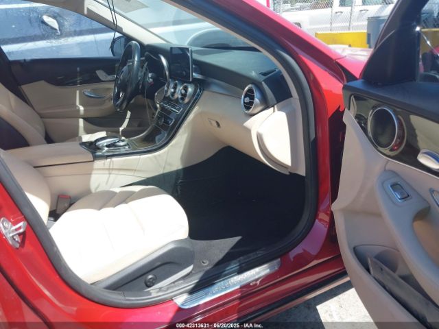 55SWF4JB6GU158367 Mercedes-Benz C 300 Luxury/sport