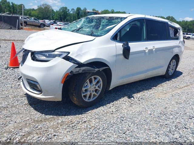 Chrysler Pacifica Select 2025 2C4RC1BG1SR505889 Image 2