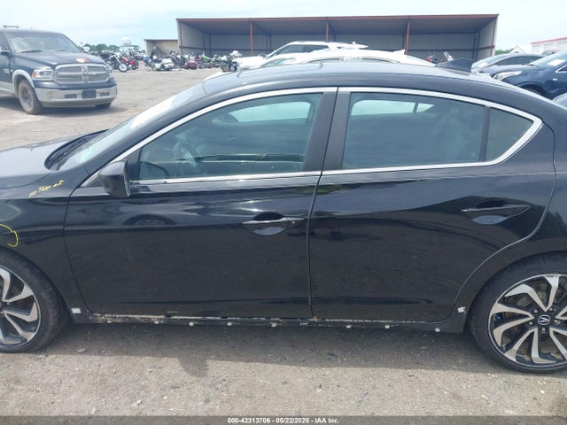 Acura Ilx Premium   A-spec Packages/technology Plus   A-spec Packages 2016 19UDE2F87GA011966 Image 14