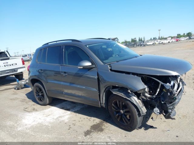 WVGAV7AX1GW537635 Volkswagen TIGUAN S