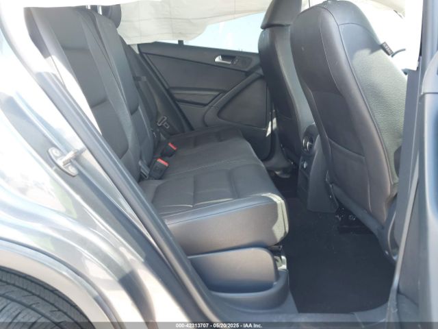 WVGAV7AX1GW537635 Volkswagen TIGUAN S