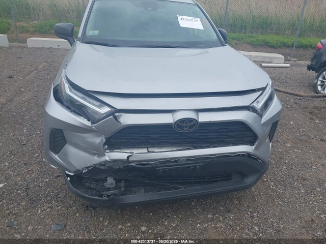 Toyota RAV4 LE 2024 2T3F1RFVXRC458850 Image 12