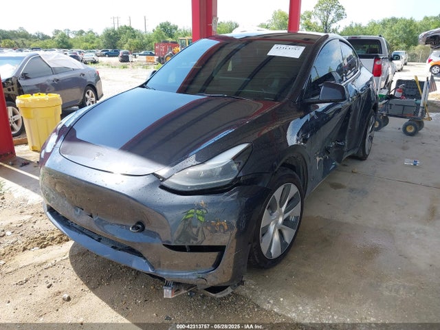2024 Tesla Model Y Rwd მანქანა იყიდება აუქციონზე, vin: 7SAYGDED6RF054342, აუქციონის ნომერი: 42313757