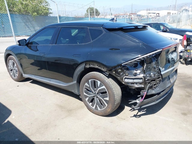 KNDC34LA8R5189030 KIA 2024