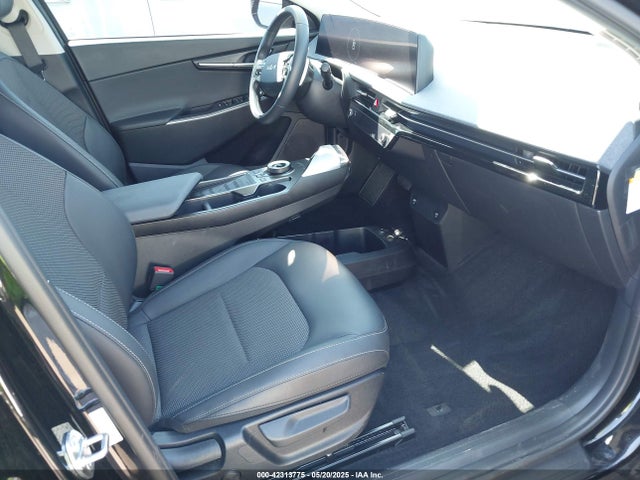 KNDC34LA8R5189030 KIA 2024
