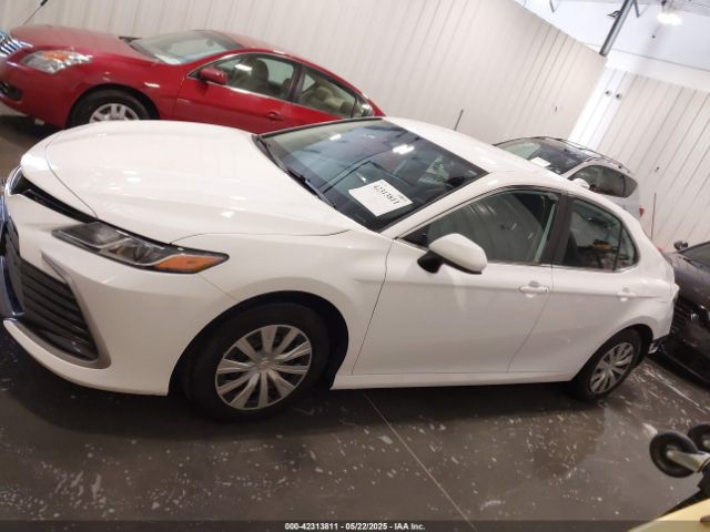 4T1C31AK1NU583166 Toyota Camry Le Hybrid