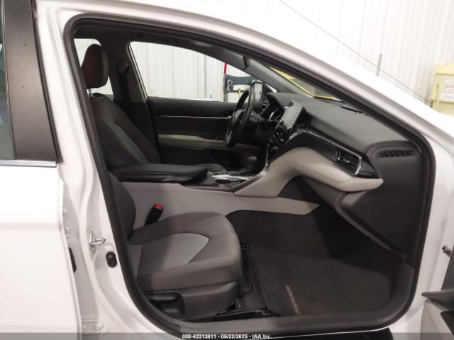 4T1C31AK1NU583166 Toyota Camry Le Hybrid