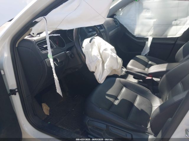 3VWDB7AJ4HM290809 Volkswagen Jetta 1.4t Se