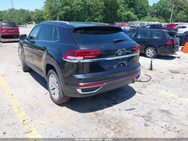 2021 VOLKSWAGEN ATLAS CROSS SPORT 1V2JC2CA1MC223193 Photo 2