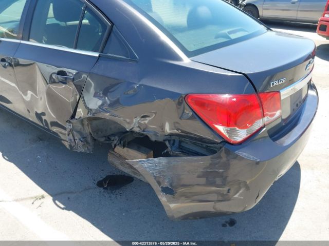 1G1PC5SB9E7121988 Chevrolet Cruze 1lt Auto