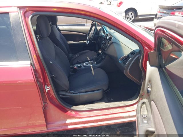 2014 CHRYSLER 200 1C3CCBBB7EN128927 Photo 4
