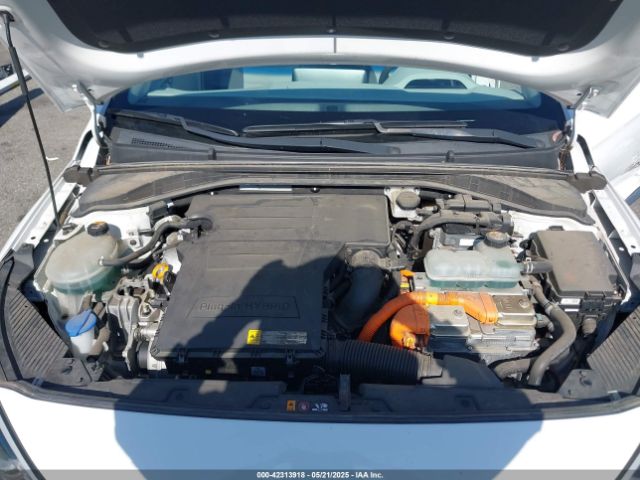 KMHC65LD8LU198343 Hyundai Ioniq Plug-in Hybrid Se