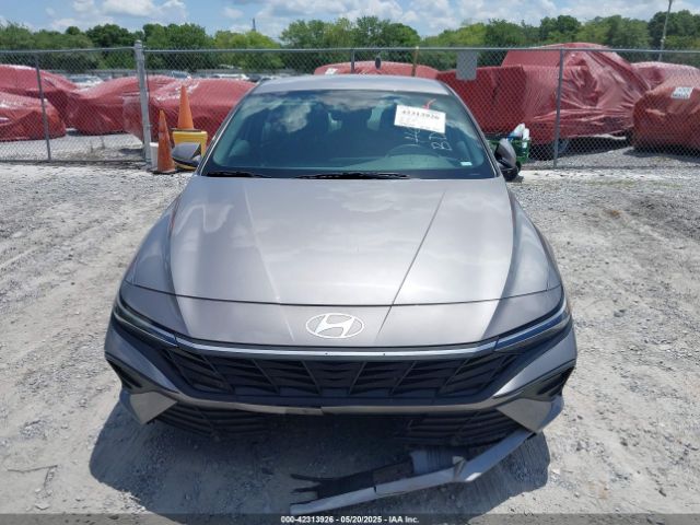 KMHLM4DGXRU640153 Hyundai ELANTRA SEL