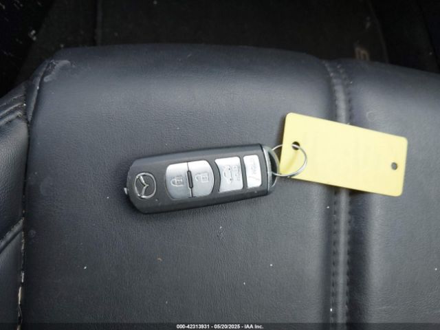 3MZBN1V36JM212075 Mazda Mazda3 Touring