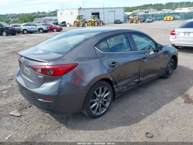 3MZBN1V36JM212075 Mazda Mazda3 Touring