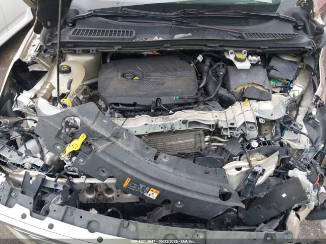 1FMCU9GD6HUC85737 Ford ESCAPE SE