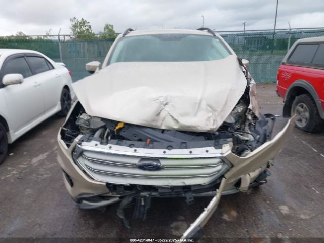 1FMCU9GD6HUC85737 Ford ESCAPE SE