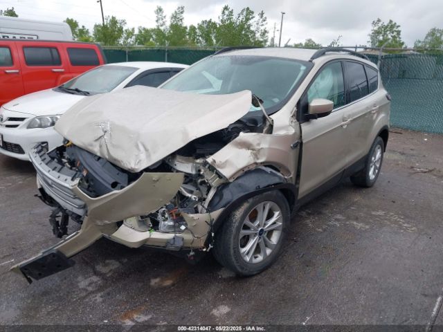 1FMCU9GD6HUC85737 Ford ESCAPE SE