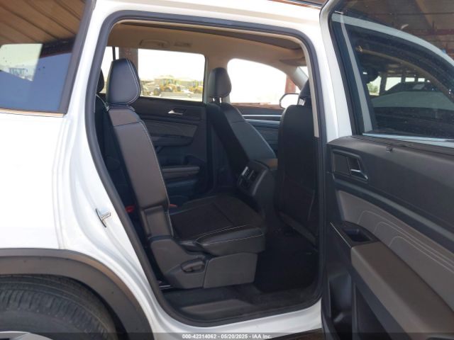 2022 VOLKSWAGEN ATLAS 1V2JR2CA0NC550958 Photo 7