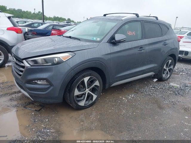 KM8J3CA22HU267170 Hyundai Tucson Sport