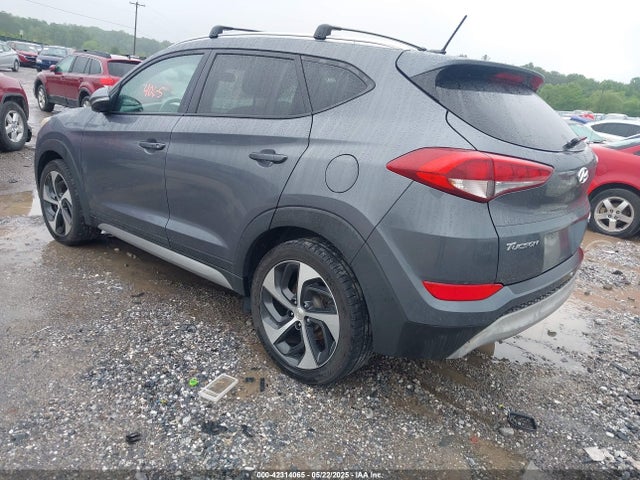 KM8J3CA22HU267170 Hyundai Tucson Sport