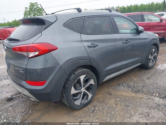 KM8J3CA22HU267170 Hyundai Tucson Sport