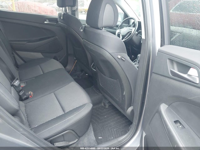 KM8J3CA22HU267170 Hyundai Tucson Sport