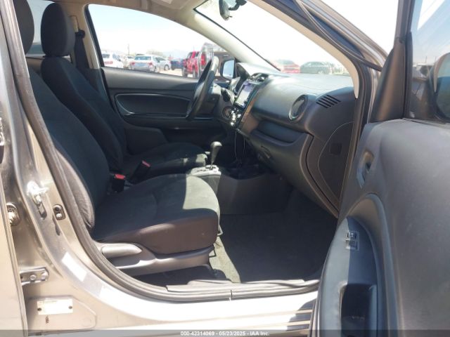 2018 MITSUBISHI MIRAGE G4 ML32F3FJ9JHF08971 Photo 4